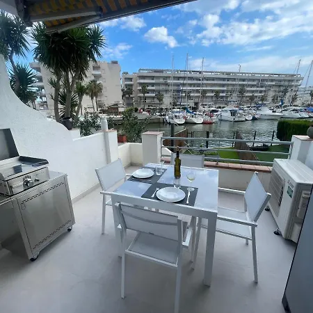 Apartamento Puerto Madeira Roses Exterior photo